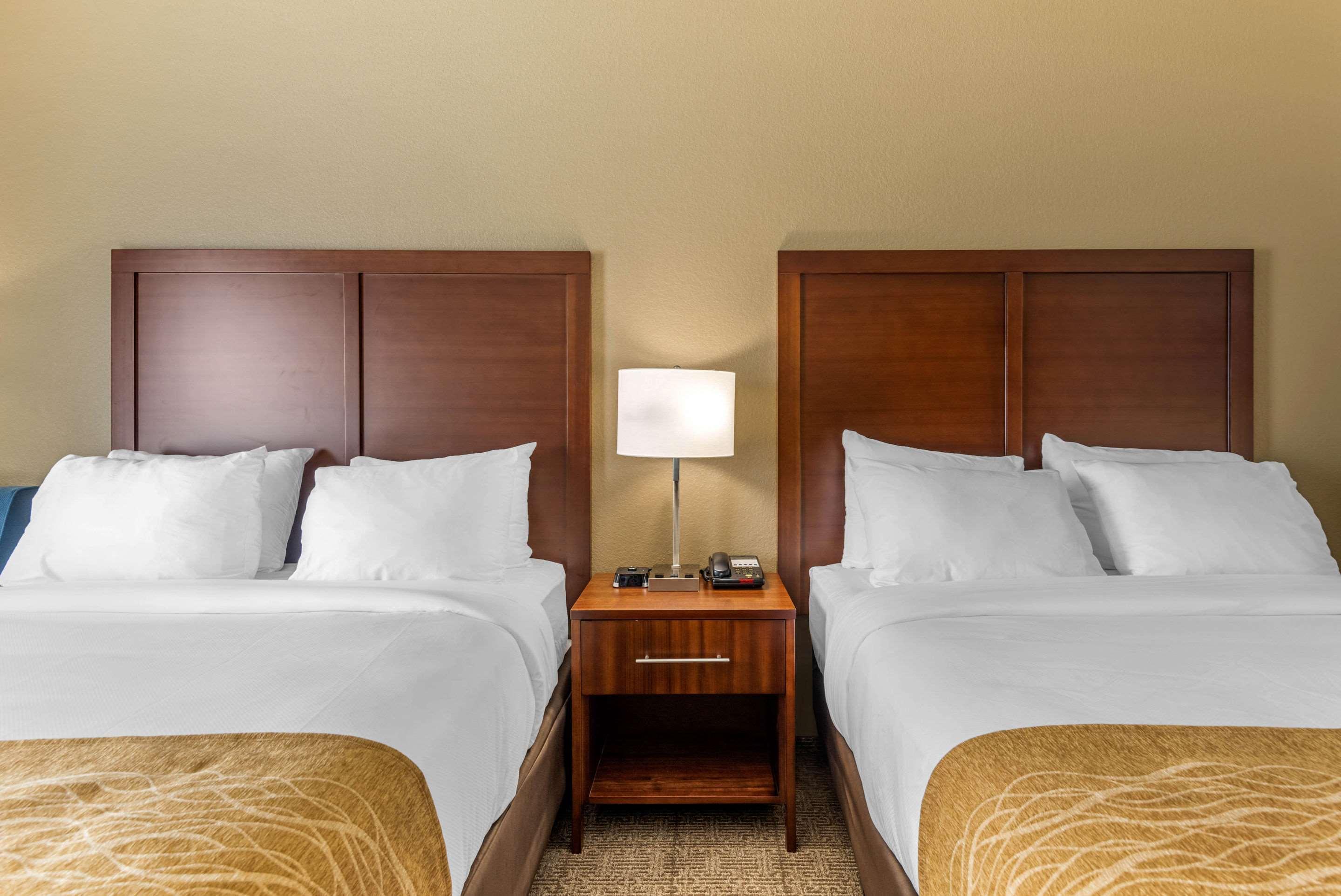 Comfort Inn & Suites Big Spring Bagian luar foto