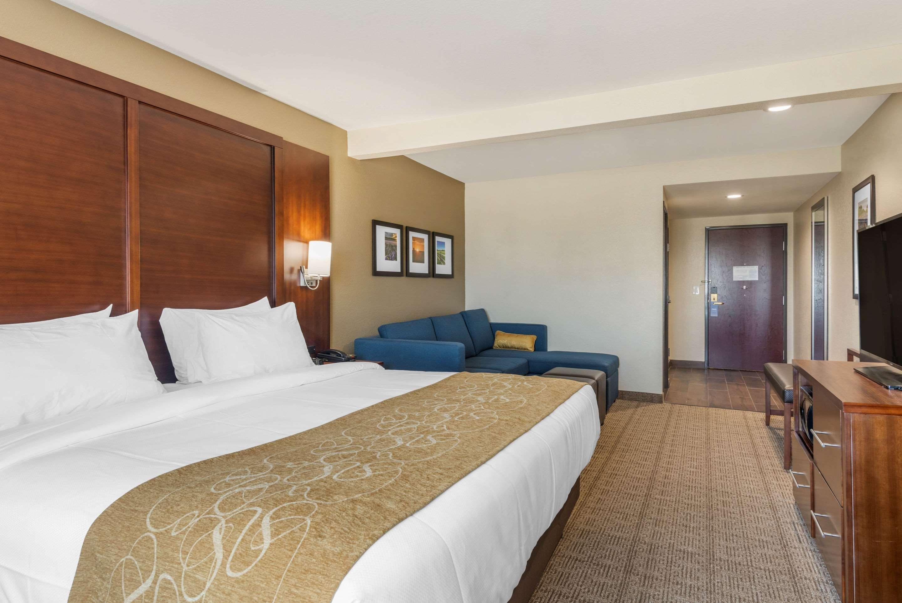 Comfort Inn & Suites Big Spring Bagian luar foto