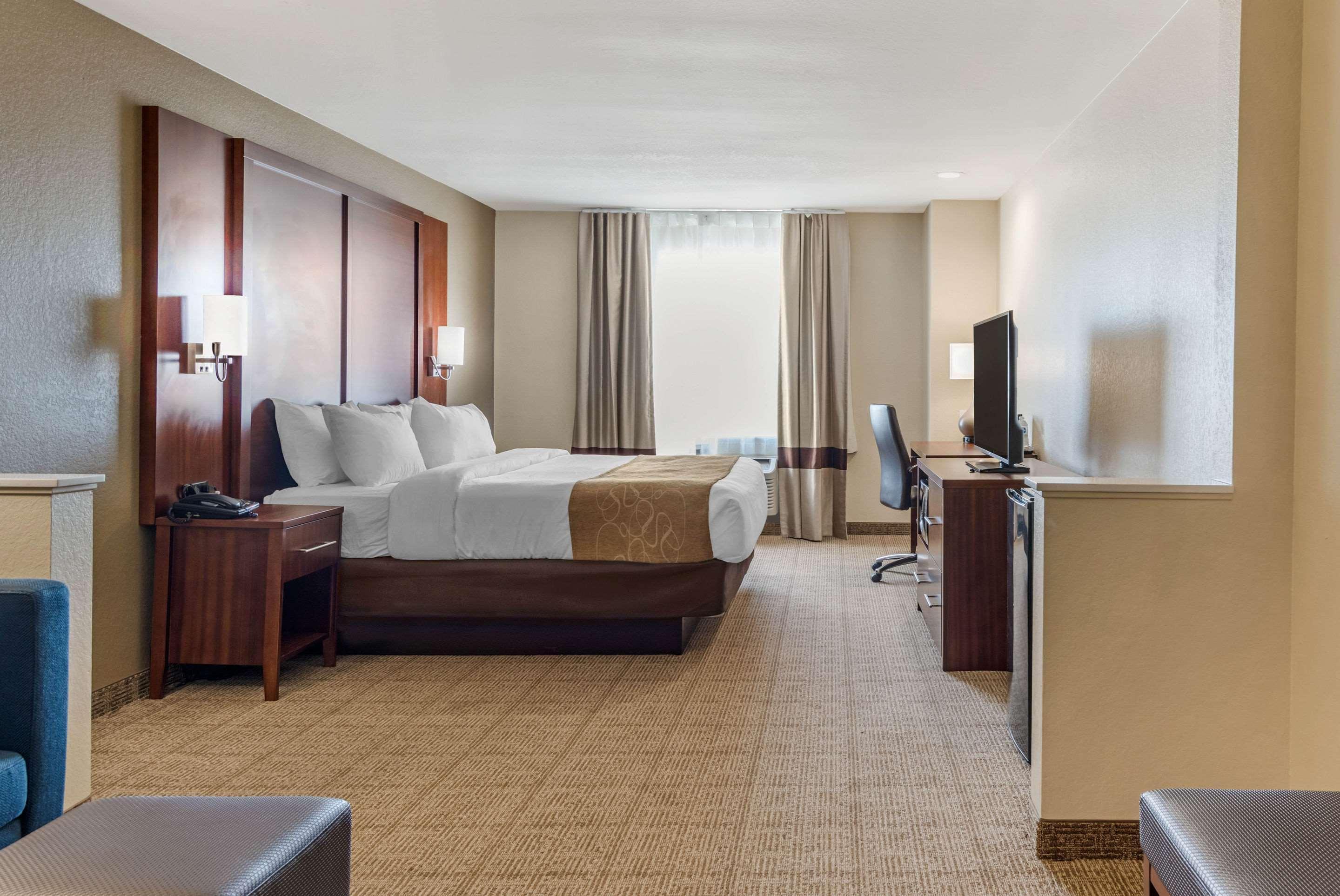 Comfort Inn & Suites Big Spring Bagian luar foto