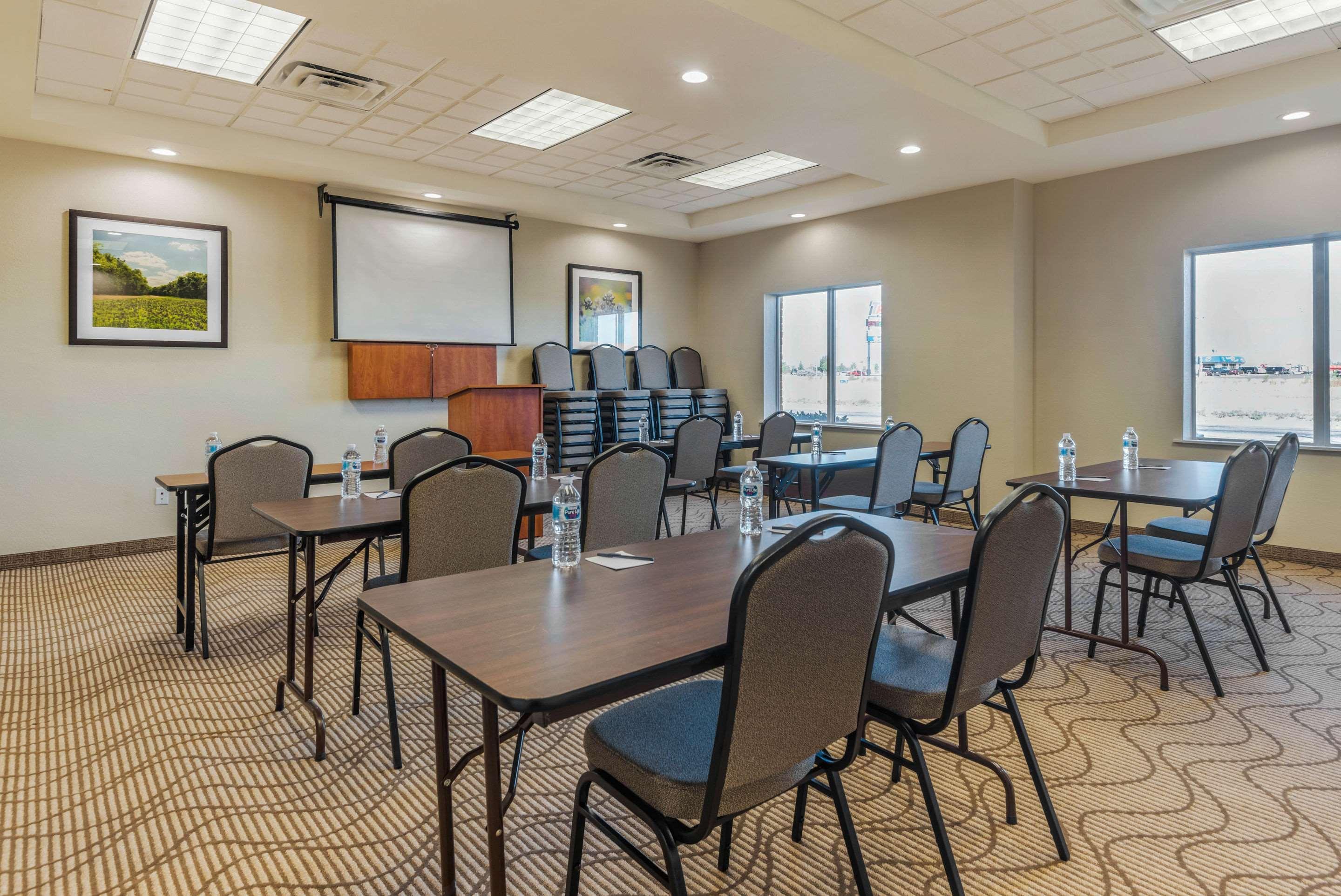 Comfort Inn & Suites Big Spring Bagian luar foto