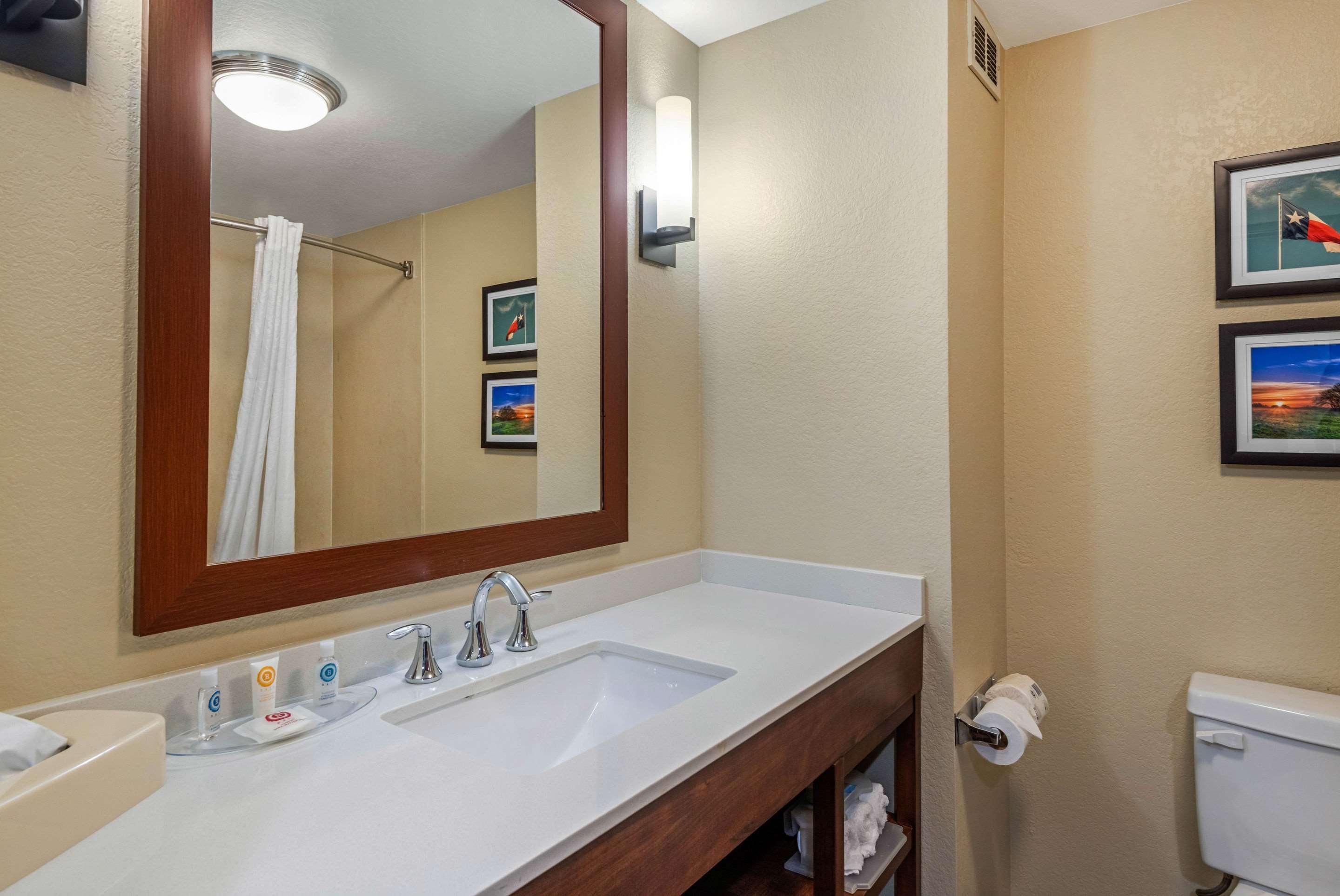 Comfort Inn & Suites Big Spring Bagian luar foto