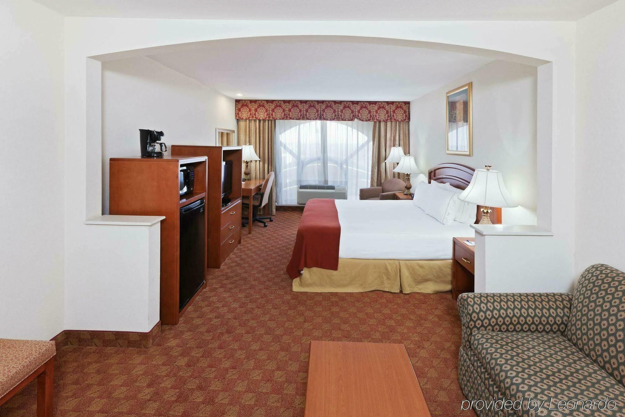 Comfort Inn & Suites Big Spring Bagian luar foto